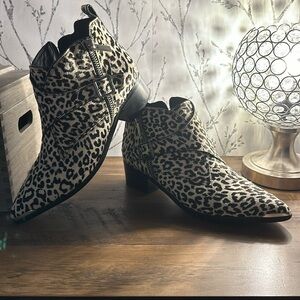 Mark Fisher genuine calf hair Booties